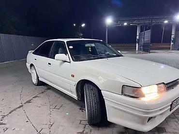 mazda 626 1990: Mazda 626: 1990 г., 2 л, Механика, Бензин, Седан — 3