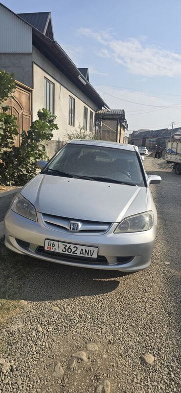 срочно продам авто в связи с переездом: Honda Civic: 2004 г., 1.7 л, Механика, Седан