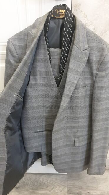 Kostyumlar: Kostyumlar — 5