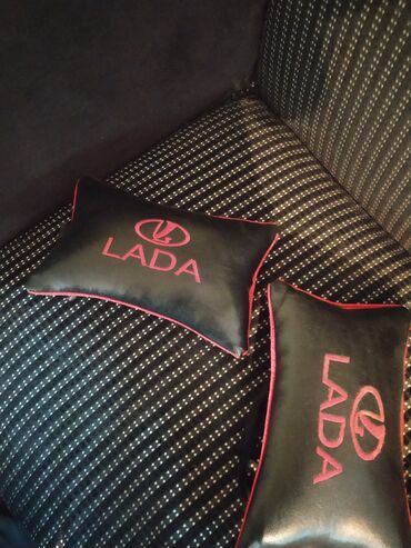 Yastıqlar və başlıqlar: Ideal vəziyətdədi cütü 5azn satılır — 10