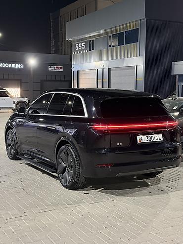 lexus 570: Lixiang L7: 2025 г., 1.5 л, Автомат, Гибрид, Кроссовер — 4