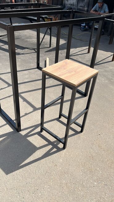 Табуретки: Стулья от производителя Стулья барные Стулья для рабочих Стулья — 9