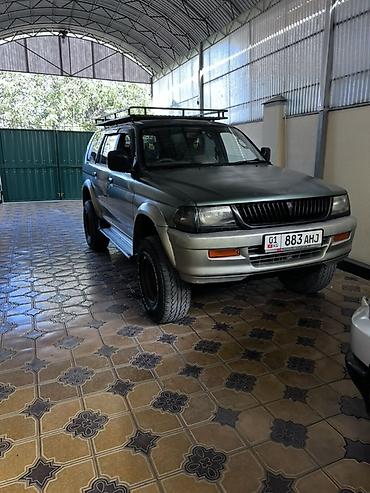 285 2f65 2f17: Mitsubishi Pajero: 1996 г., 3 л, Автомат, Газ, Внедорожник — 1