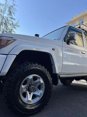 lend cruizer: Toyota Land Cruiser: 2014 г., 4.2 л, Механика, Дизель, Внедорожник — 5