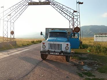 Другой транспорт: Трактор МТЗ 82.1 Год 2006 Состояние хорошее Пресс подборщик — 17