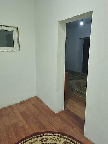 Həyət evləri və villaların satışı: 2 otaqlı, 35 kv. m, Orta təmir — 11