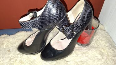 Salonke: Salonke, 39.5 — 4