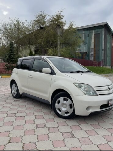 авто в рассрочку: Продам Тайоту Ист машина 2003 года объём 1.5 пробег авто 260###