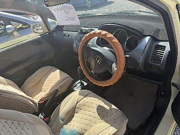 mazda 3 2005: Honda Fit: 2003 г., Автомат, Хэтчбэк — 5