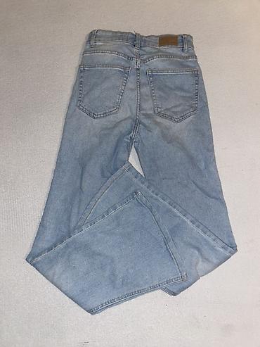 devojke sabac: PULL&BEAR ženske farmerke - Model: klasičan 5‑džepni dizajn sa — 3
