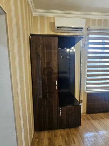 Sifarişlə ofis dəst mebeli: Mebel istehsalı və quraşdırma xidməti - Ofis masaları: İki rəngli — 75