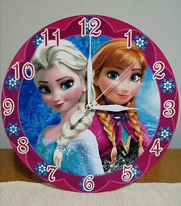 Satovi za kuću: Ima vise velicina. Okrugli 28,5 cm. precnik 2500 din. 27x35 cm.2400 — 17