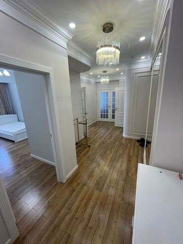 3 комнаты, 90 м², Элитка, 9 этаж