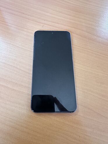режим 12 с: Samsung Galaxy S22, Колдонулган, 128 ГБ, түсү - Кара