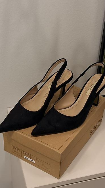 Туфли: Женские туфли на каблуке — 3 пары 1) Черные slingback Corina - Форма — 2