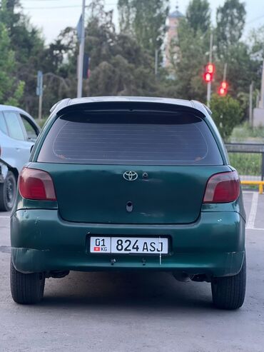 runx alex: Toyota Vitz: 2000 г., 1.3 л, Механика, Бензин, Седан