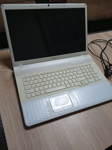 Настольные ПК и рабочие станции: Б/у Sony, 13.1 ", AMD A12, 256 ГБ, Самовывоз