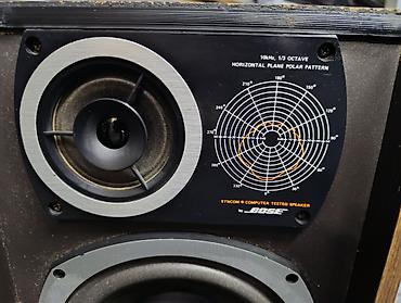 Zvučnici i stereo sistemi: Bose syncom dvosistemci sa bas refleksima mrezice-ukoliko kupac zeli — 2