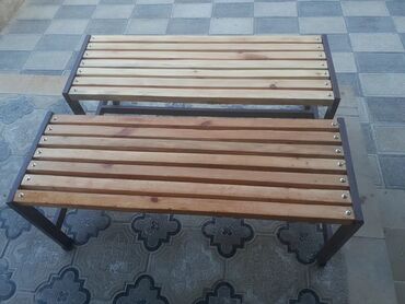 Bağ, çöl masa və oturacaq dəstləri: Metall karkaslı taxta lamelli skamya dəsti - Məhsul: açıq məkana — 9