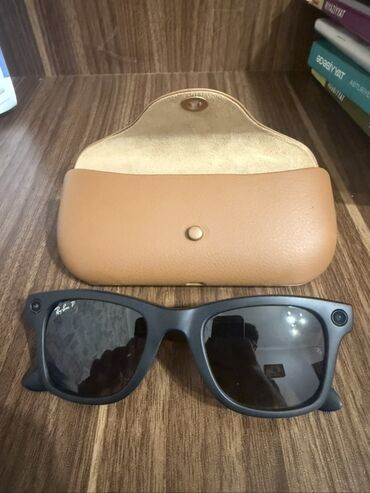 eynek: Gün eynəyi, Ray-Ban, Yeni