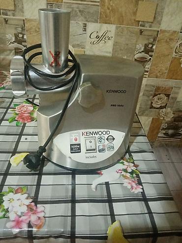 Ət çəkən maşın Kenwood, 1600 Vt, Revers ilə, İşlənmiş