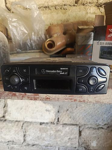 ses yazan diktafon: Mercedes-Benz Audio 10 orijinal maqnitola w203 ön faraların şüşəsi — 1