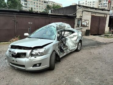 на тайоту ист: Toyota Avensis: 2004 г., 1.8 л, Автомат, Бензин, Седан