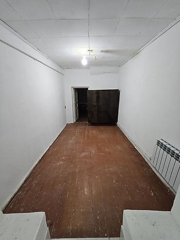 Комнаты: 50 м², С мебелью частично — 5