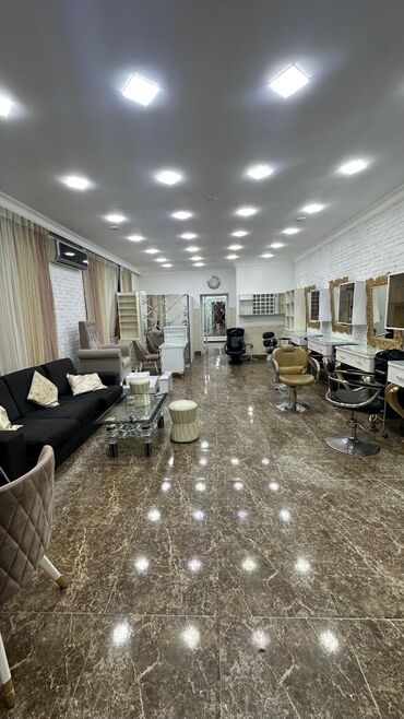 Digər kommersiya daşınmaz əmlakı: Salam 70 kv ayri tikili olan Gözellik salonu icareye verilir. 8 ci -da lalafo.az — 7 Digər kommersiya daşınmaz əmlakı: Salam 70 kv ayri tikili olan Gözellik salonu icareye verilir. 8 ci — 7