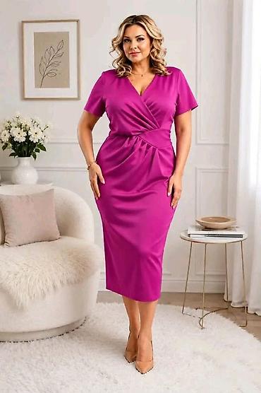 lil solid: Haljina za punije
2XL 3XL 4XL 
Cena : 2.999 dinara
ML — 1
