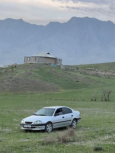 Продажа авто: Toyota Avensis: 1998 г., 1.6 л, Механика, Бензин, Седан — 5