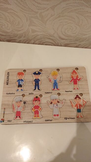 Oyuncaqlar: Taxta puzzle, öyrədici oyuncaq.Yenidiler,sondakilarda 1-2 si — 8