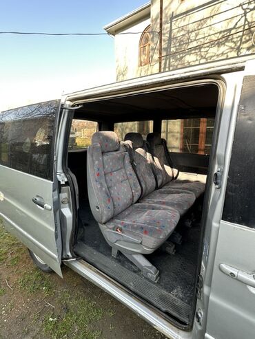 Mercedes-Benz: Satılır ılı:2000 mator 2.2 sdi mexanika karopka yer sayi 5+1 senedle — 4