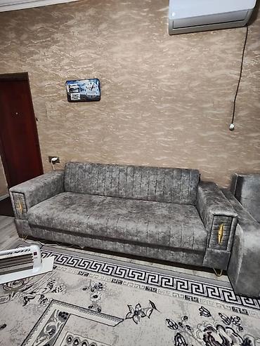 Divanlar: Divan satilir 250 manat.Acilan bazali.Yeni kimidir.Unvan Qarayev.SH — 1