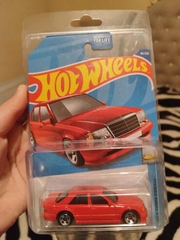 купить бу самовар на дровах: Mercedes, 2 год, 1:64, Железо, Бесплатная доставка