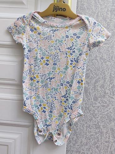 Koftalar, sviterlər: Her biri 4 azn — 18