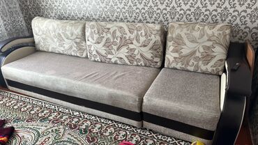 бурчтук диван: Бүктөмө диван, Үчтүк, Экокожа