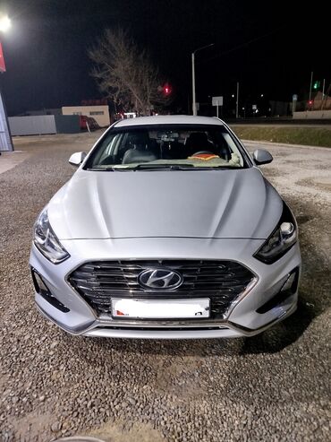 Hyundai: Hyundai Sonata: 2018 г., 2 л, Автомат, Газ, Минивэн