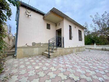 qaracuxur heyet evi: Novxanı, 92 kv. m, 3 otaqlı, Hovuzsuz, Qaz, Telefon, Kanalizasiya