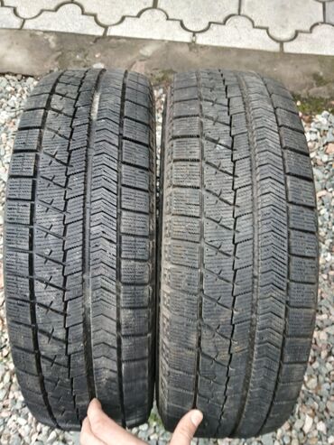 Шины: Шины 185 / 65 / R 15, Зима, Б/у, Пара, Легковые, Япония, Bridgestone