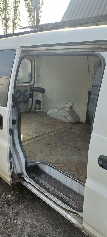 Hyundai: Hyundai Starex: 2006 г., 2.5 л, Автомат, Дизель, Фургон — 8