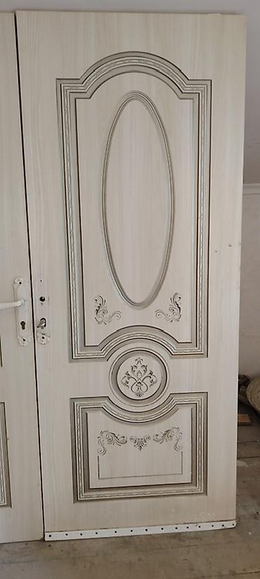 Klassik dizaynlı otaq qapıları dəst hərəsi 60 man real alıcılara 10 lalafo.az -da Klassik dizaynlı otaq qapıları dəst hərəsi 60 man real alıcılara 10