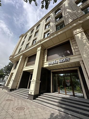 Продажа офисов 1700 м², С ремонтом, Бизнес центр, 1 этаж