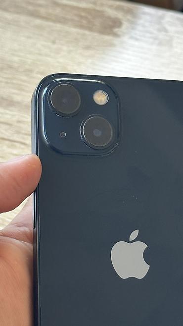 Мобильные телефоны и аксессуары: IPhone 13, Б/у, 128 ГБ, Midnight, Чехол, Защитное стекло — 2