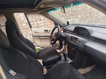 Унаа: Nissan X-Trail: 2001 г., 2 л, Автомат, Бензин, Кроссовер — 6