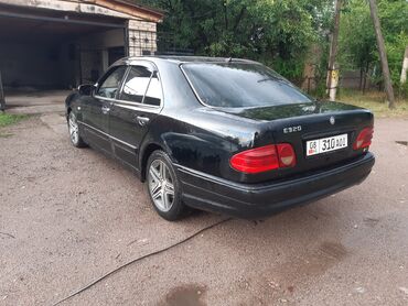 210 дизел: Mercedes-Benz E 320: 1998 г., 3.2 л, Автомат, Бензин, Седан
