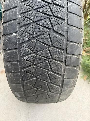сапог бортовой двух скат: Шины 285 / 50 / R 20, Зима, Б/у, Комплект, Внедорожные (АТ/МТ), Bridgestone — 3