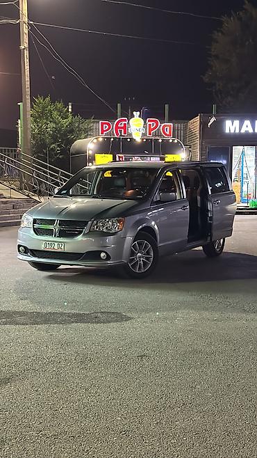 audi 100 quattro: Dodge Grand Caravan: 2019 г., 3.6 л, Автомат, Газ, Минивэн — 10