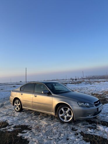 рассмотрим варианты: Subaru Legacy: 2004 г., 2 л, Автомат, Бензин, Седан