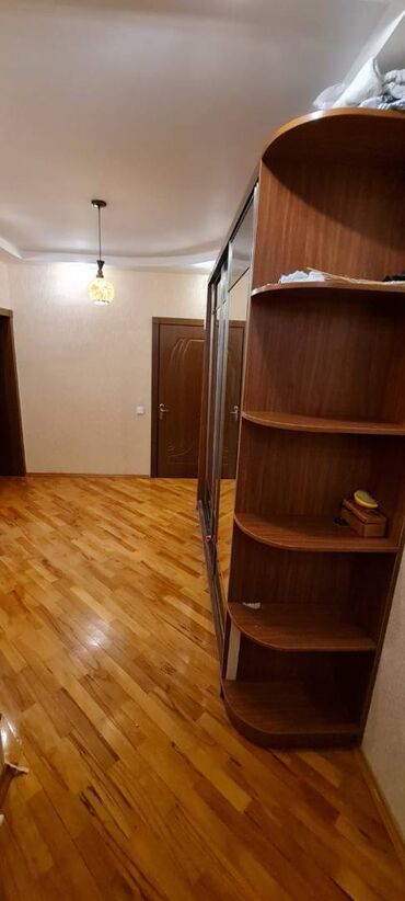 Yeni tikili: 3 otaqlı, Yeni tikili, m. Nəriman Nərimanov, 135 kv. m -da lalafo.az — 10 Yeni tikili: 3 otaqlı, Yeni tikili, m. Nəriman Nərimanov, 135 kv. m — 10